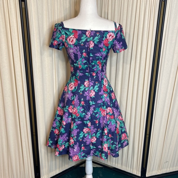 VINTAGE- COLD SHOULDER PURPLE ROSE & FLORAL DRESS WITH TULLE SIZE XS TO S - Picture 7 of 12